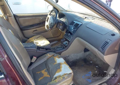 2002 Nissan Maxima Gle z USA, uszkodzony, nr VIN JN1DA31A62T321200